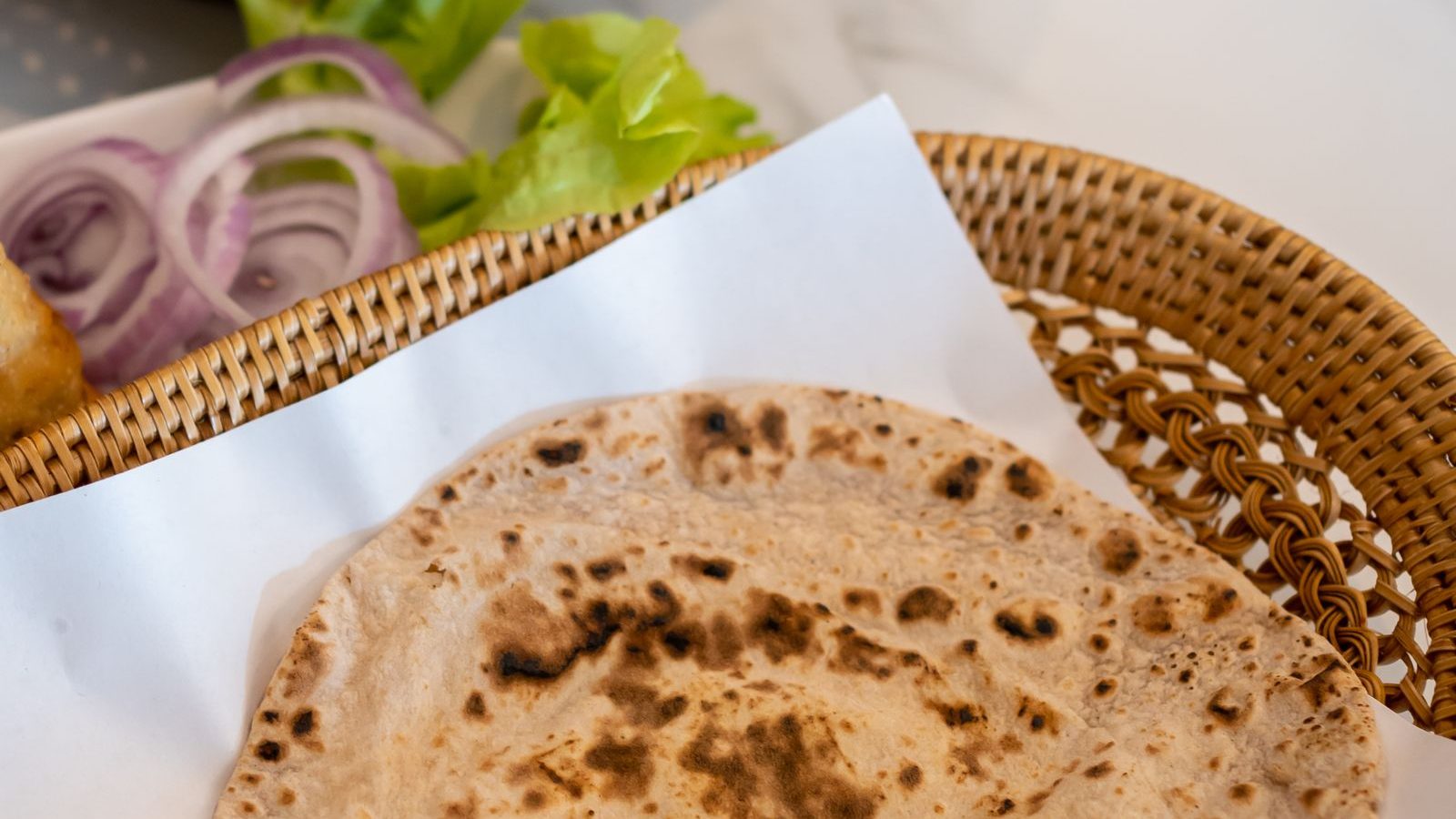 ECO 300 vs. ECO 500 vs. PREMIUM 600: Choosing Your Roti Machine Capacity